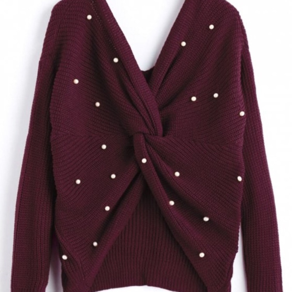 Scooped Sweater in color Burgandy - Picture 5 of 8